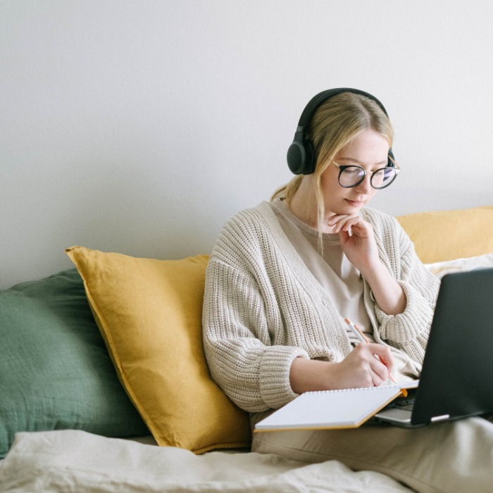 La nouvelle réalité des OSBL: adapter ses stratégies en temps de crise La nouvelle réalité des OSBL: adapter ses stratégies en temps de crise